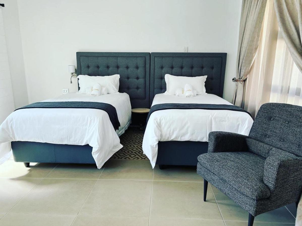 Tranquility Guesthouse Standerton ภายนอก รูปภาพ