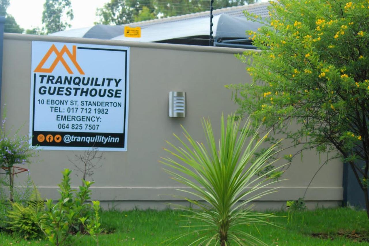 Tranquility Guesthouse Standerton ภายนอก รูปภาพ