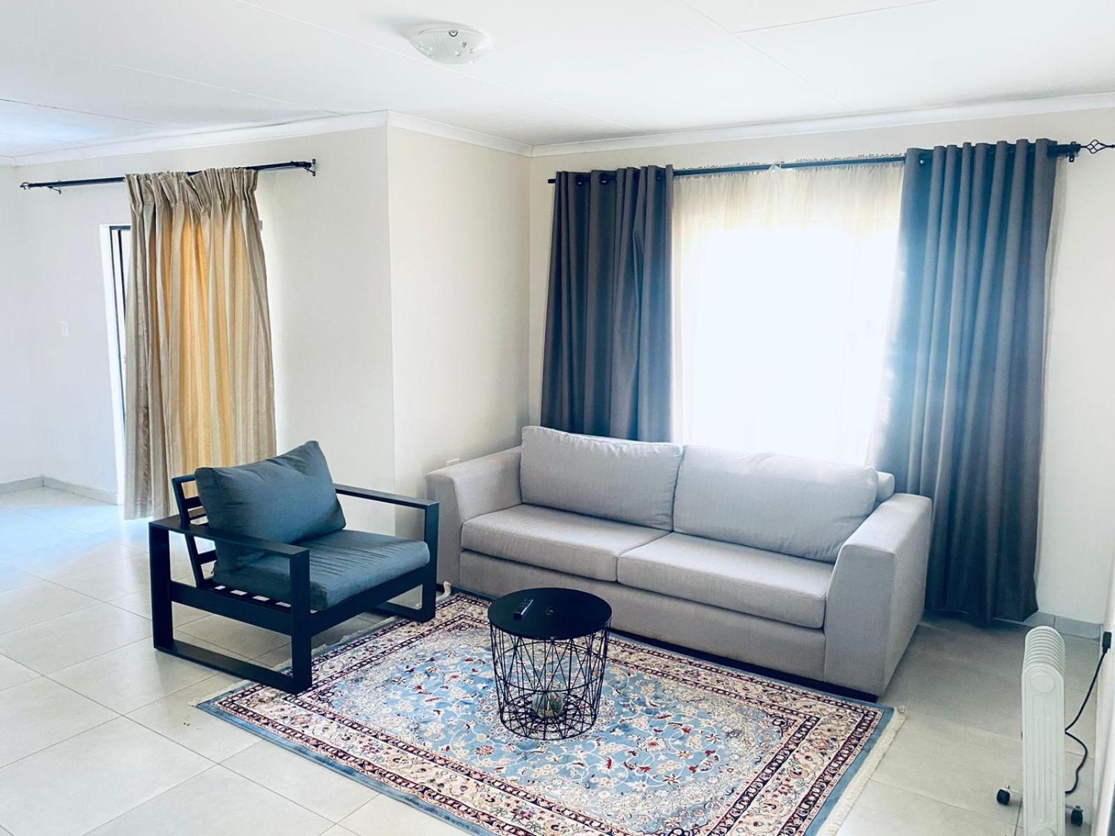Tranquility Guesthouse Standerton ภายนอก รูปภาพ